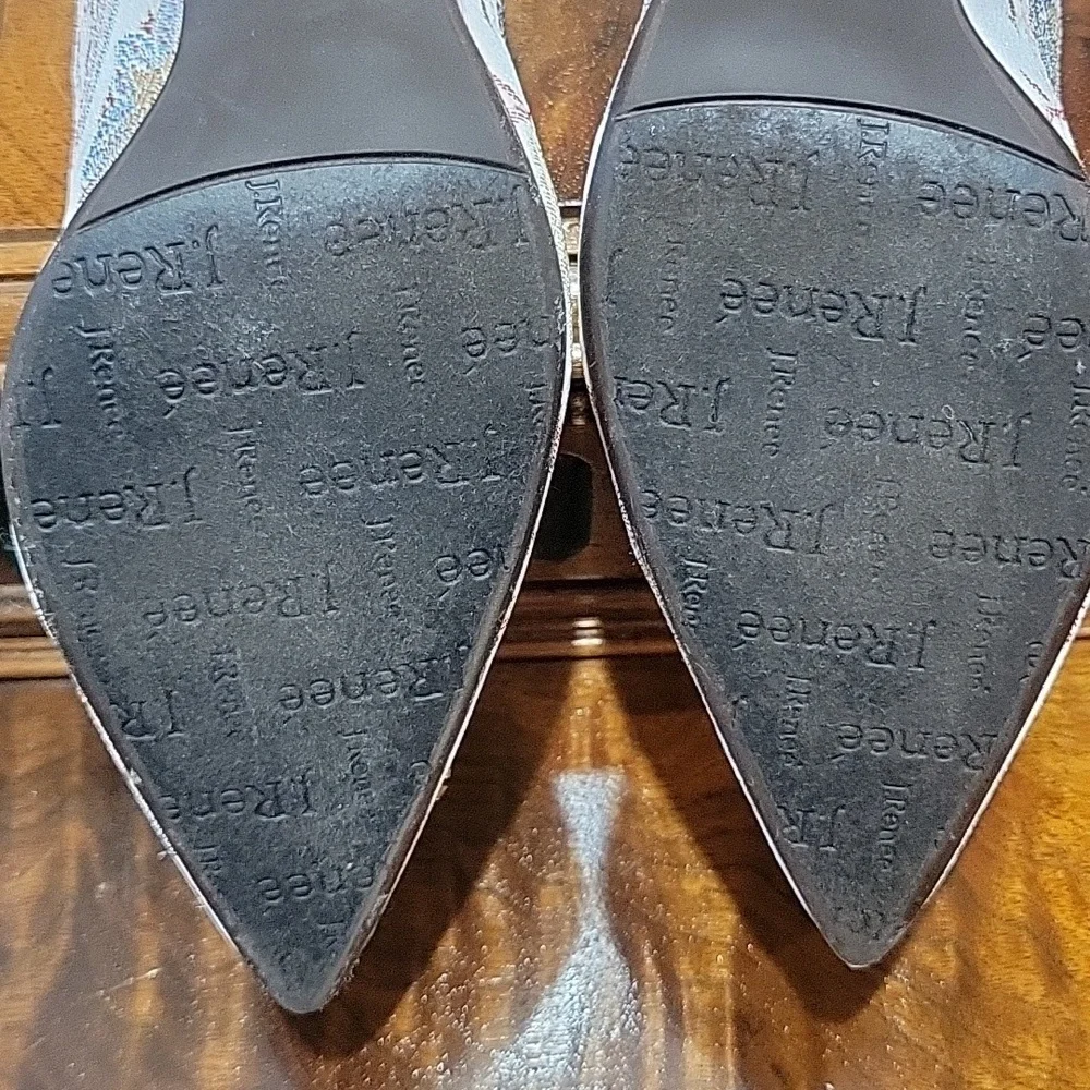 J Renee cream, coral, pumps, size 8 - Picture 4 of 7